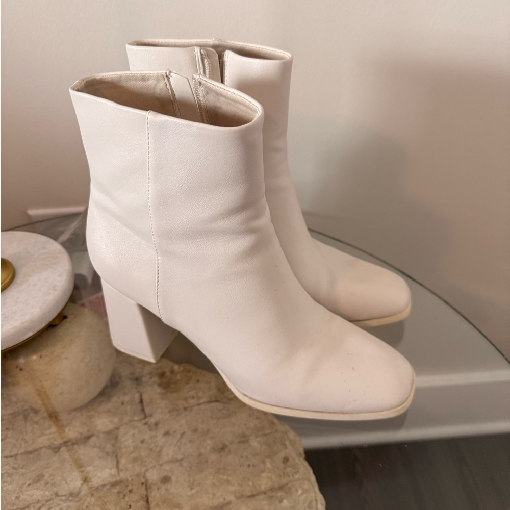 Women's White Block Heel Ankle Boots